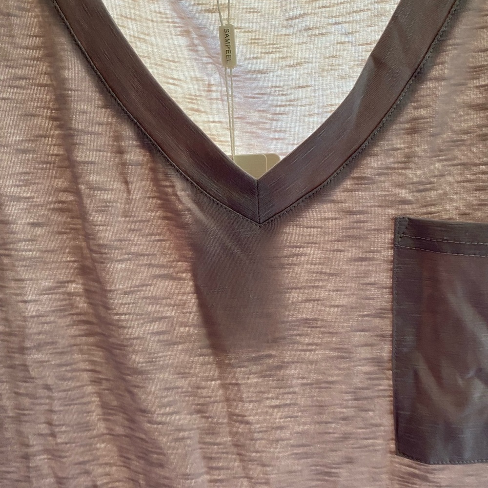 Casual Summer T- shirt, NWT